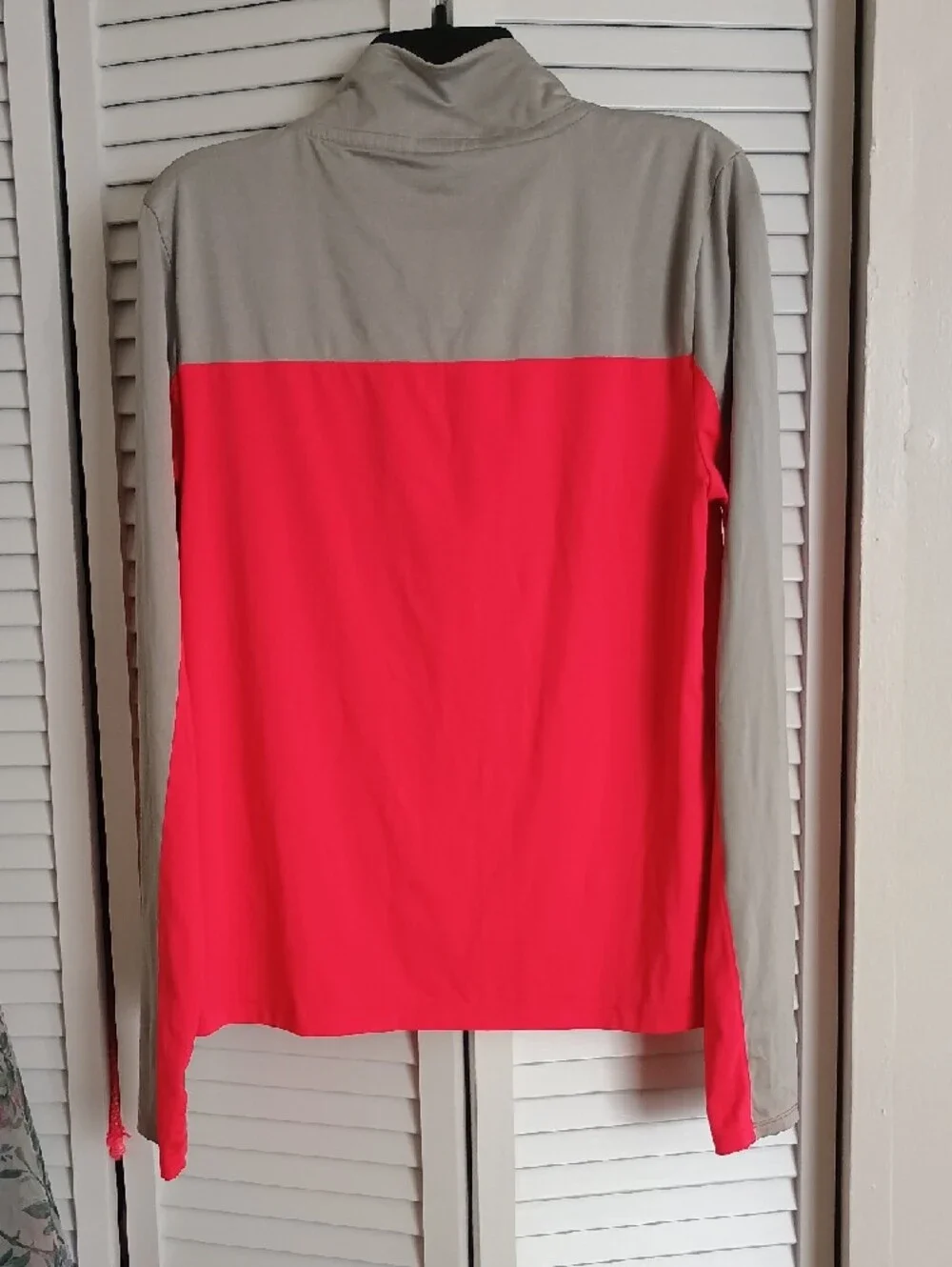 PINK Victoria's Secret Bright Pink Half-Zip Pullover - Picture 5 of 5